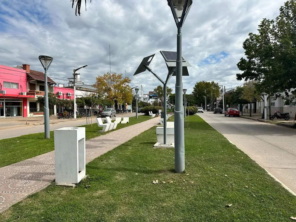 f80e80bc-822a-4003-bc73-01411bb2172a