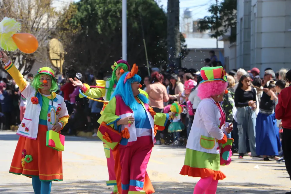 555538861_1239140511587173_6935499075174540359_n