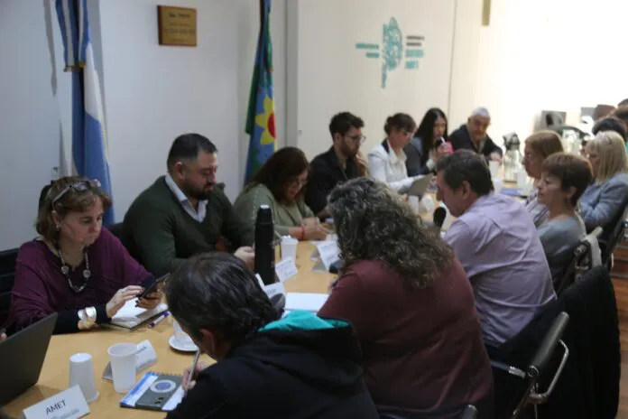 paritaria-reunion-696x464